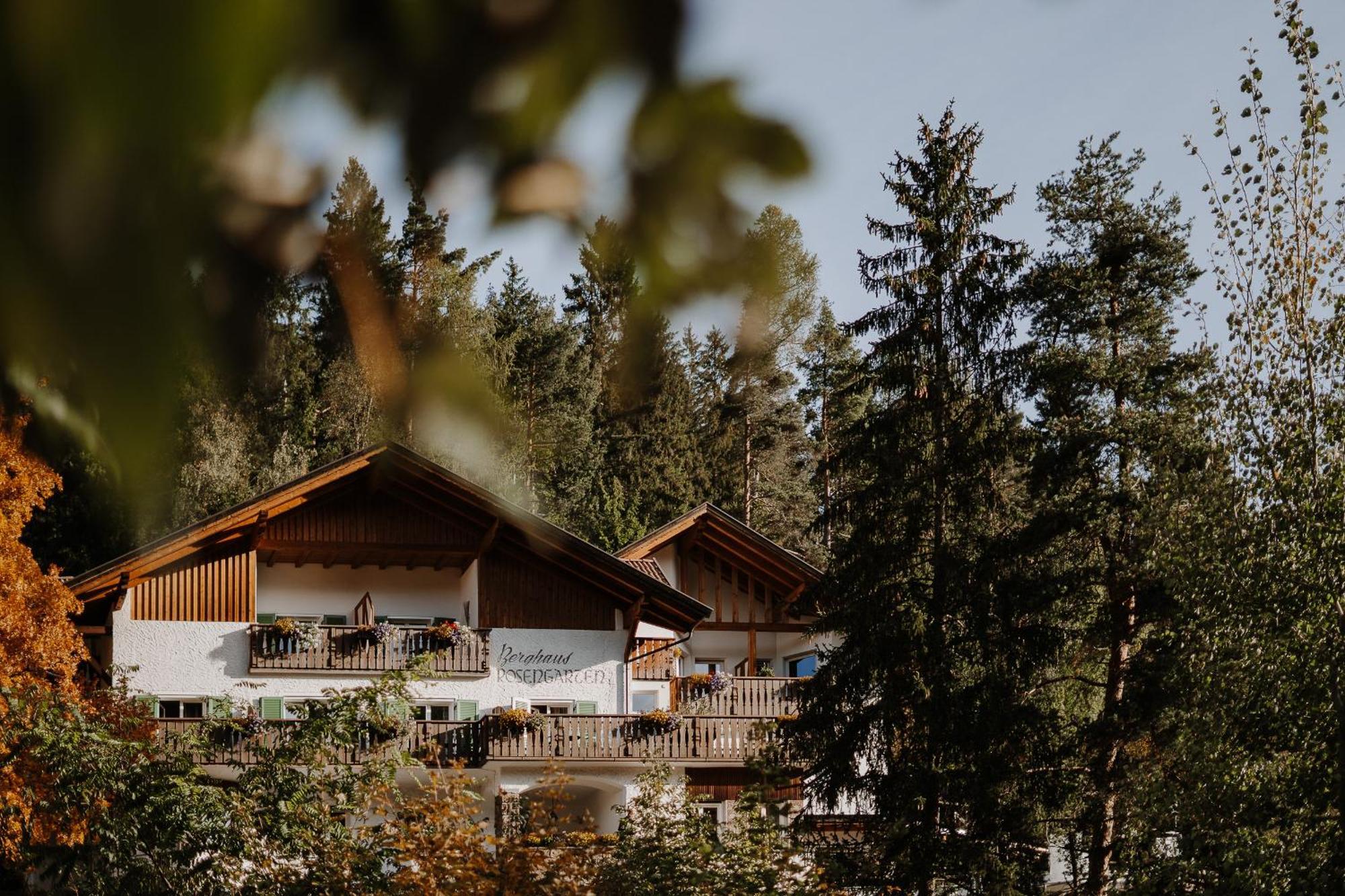 Hotel Berghaus Rosengarten Nova Levante Exterior photo